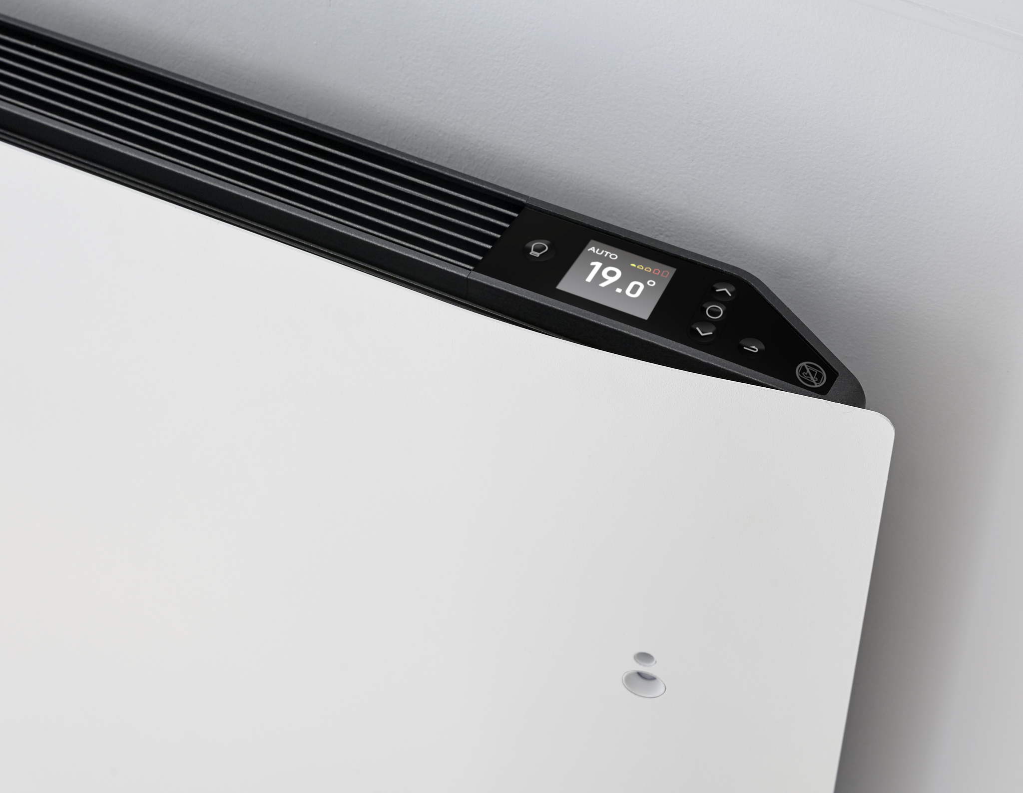 ELEKTRISCHE RADIATOR WIT MUUR MET STEKKER+ PROGRAM 2000W-BxH:119x56,5