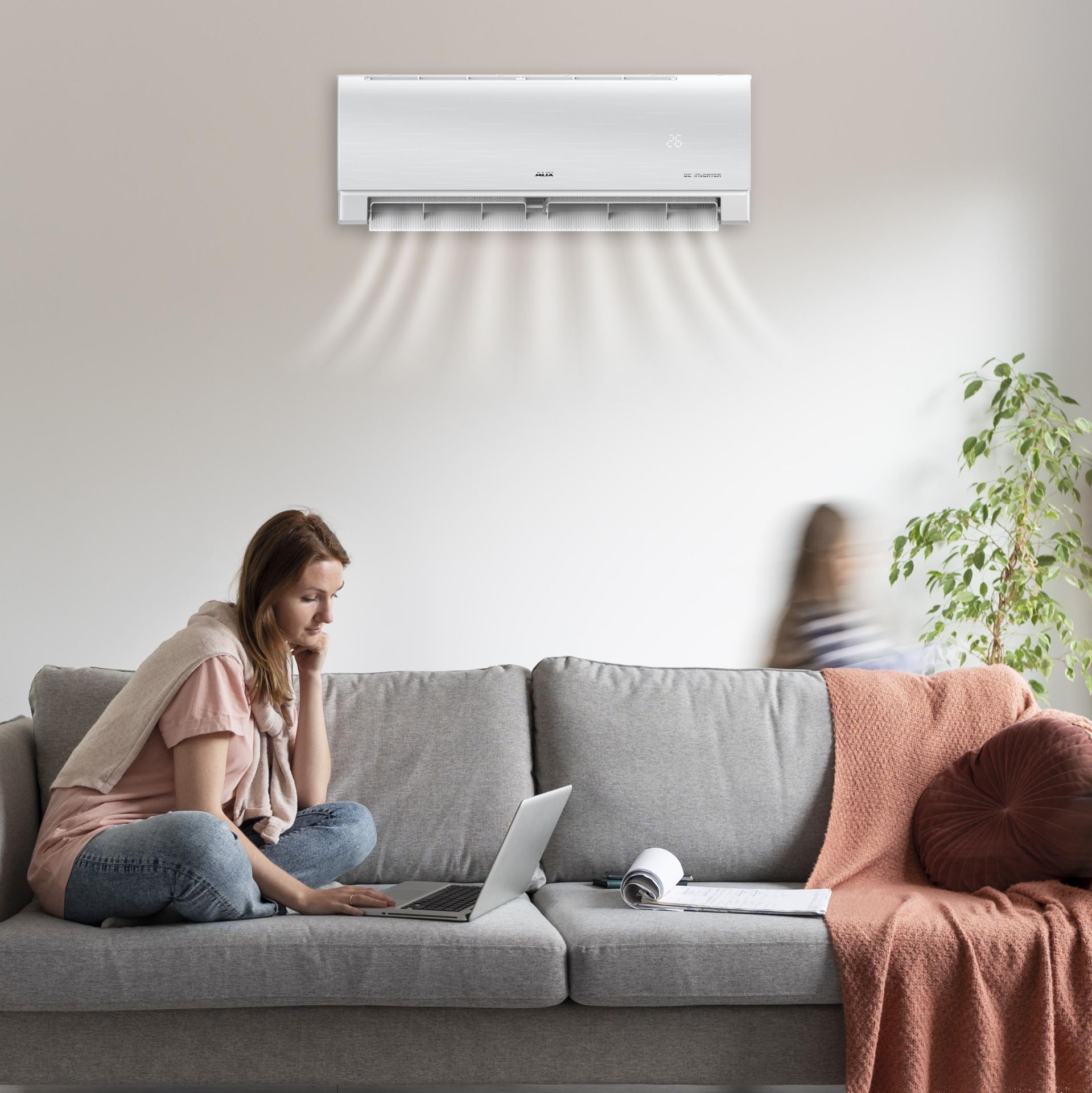 AUX SINGLE SPLIT AIR CONDITIONER - OUTDOOR AND INDOOR UNIT - COMPLETE ...